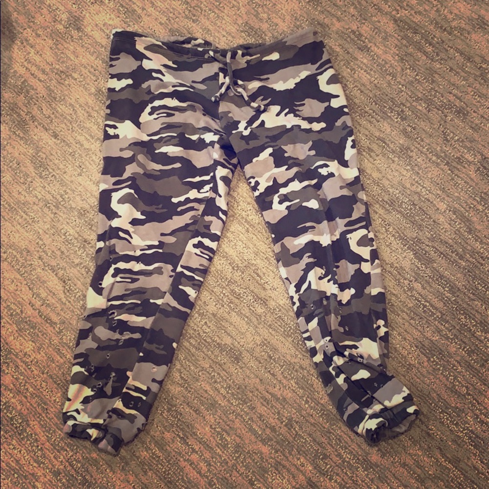 gray camo CHASER drawstring sweatpants joggers - s